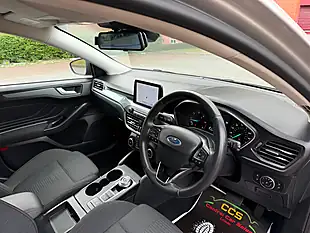 Used 2020 Ford Focus Active Silver - Interior and Exterior details 15