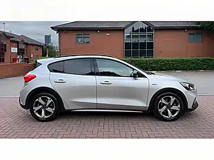 Used 2020 Ford Focus Active Silver - Interior and Exterior details 2