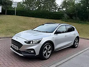 Used 2020 Ford Focus Active Silver - Interior and Exterior details 5