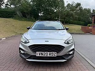 Used 2020 Ford Focus Active Silver - Interior and Exterior details 6