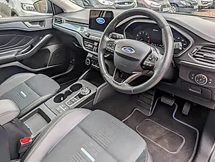 Used 2020 Ford Focus Active X Blue - Interior and Exterior details 20
