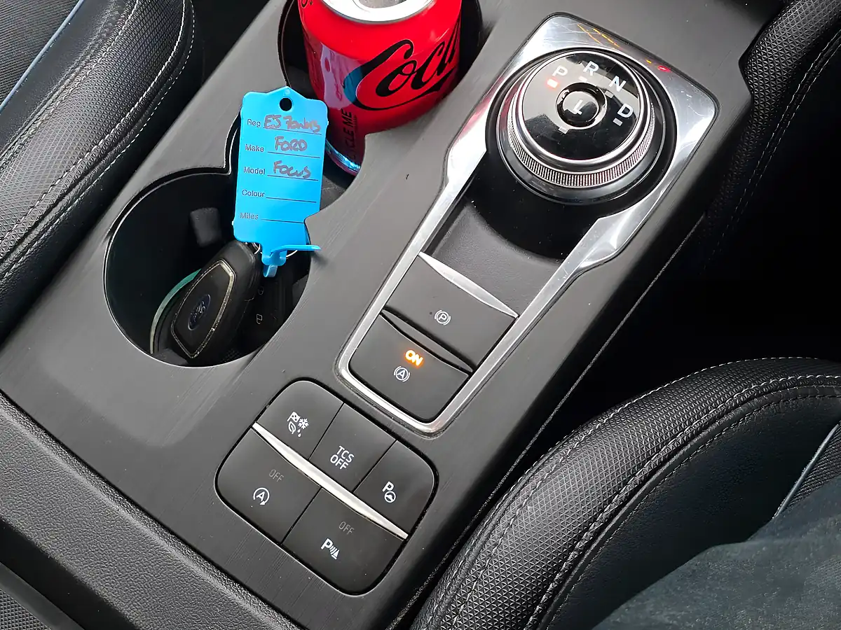 Used 2020 Ford Focus Active X Blue - Interior and Exterior details 15