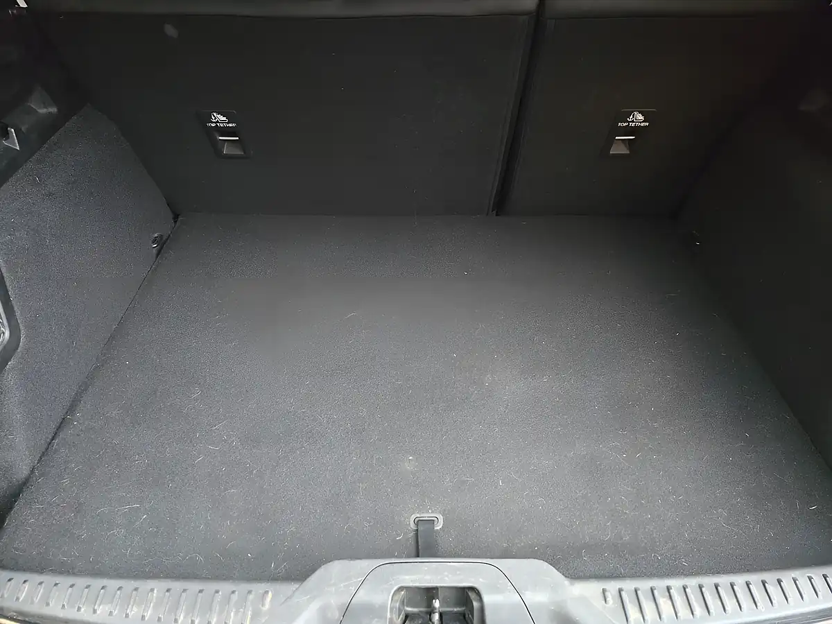Used 2020 Ford Focus Active X Blue - Interior and Exterior details 19