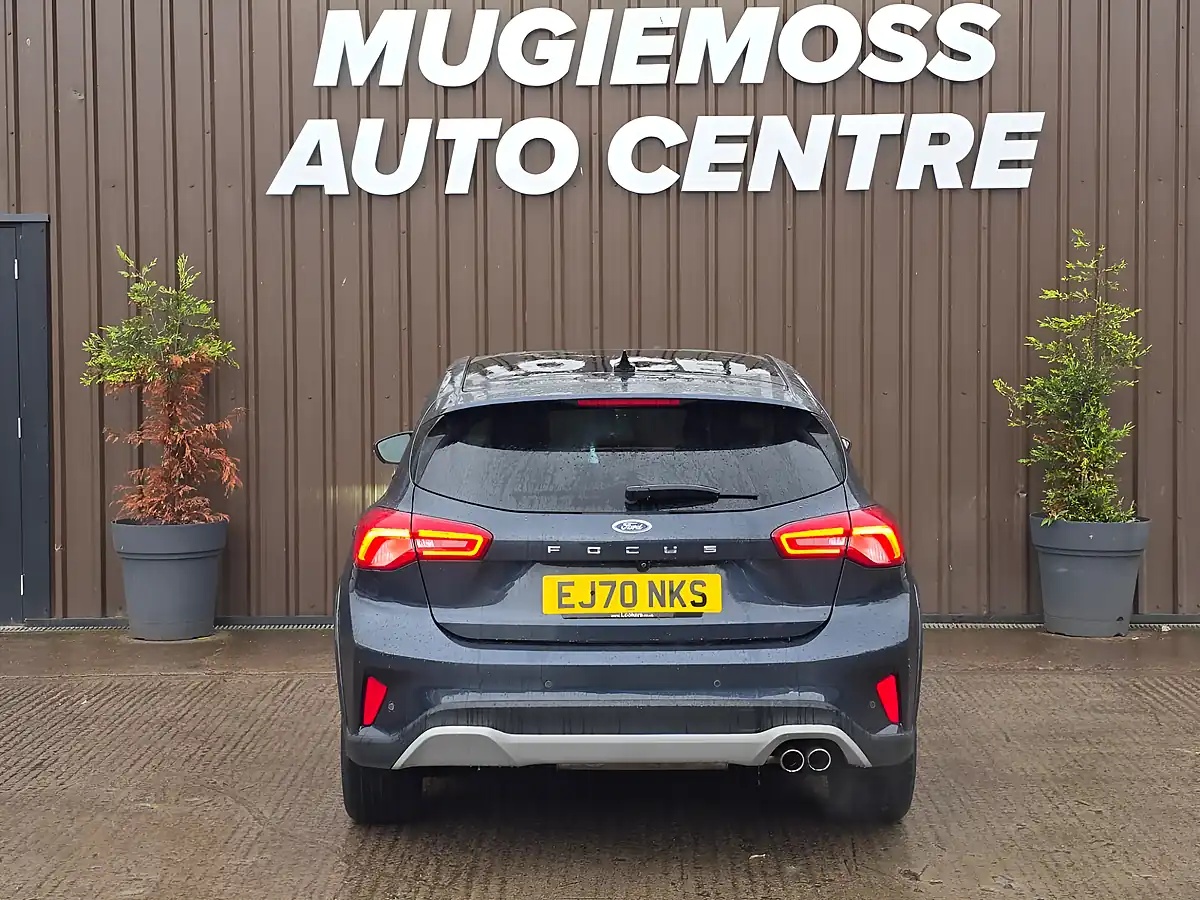 Used 2020 Ford Focus Active X Blue - Interior and Exterior details 5