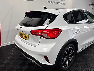 Used 2020 Ford Focus Active X Frozen White - Interior and Exterior details 10