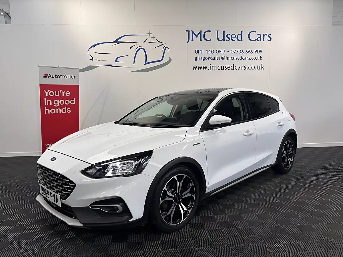 Used 2020 Ford Focus Active X Frozen White - Interior and Exterior details 6