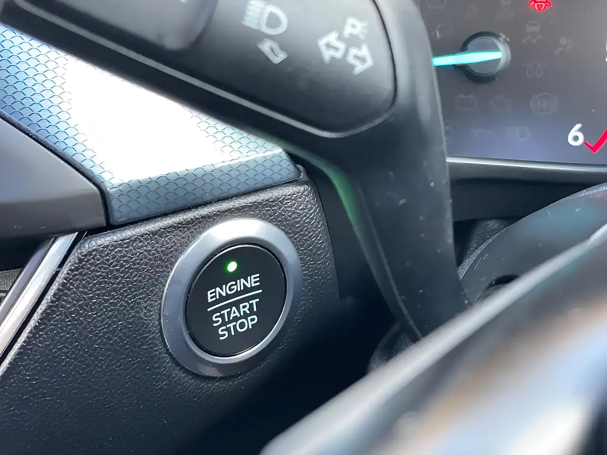 Used 2020 Ford Focus Active X Silver - Interior and Exterior details 20
