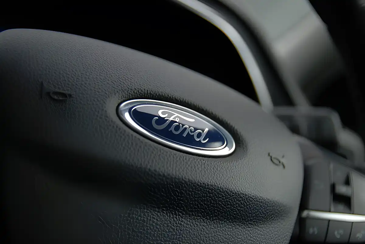 Used 2020 Ford Focus Active X Vignale Edition White - Interior and Exterior details 16