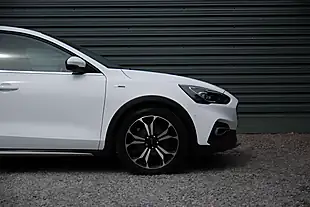 Used 2020 Ford Focus Active X Vignale Edition White - Interior and Exterior details 17