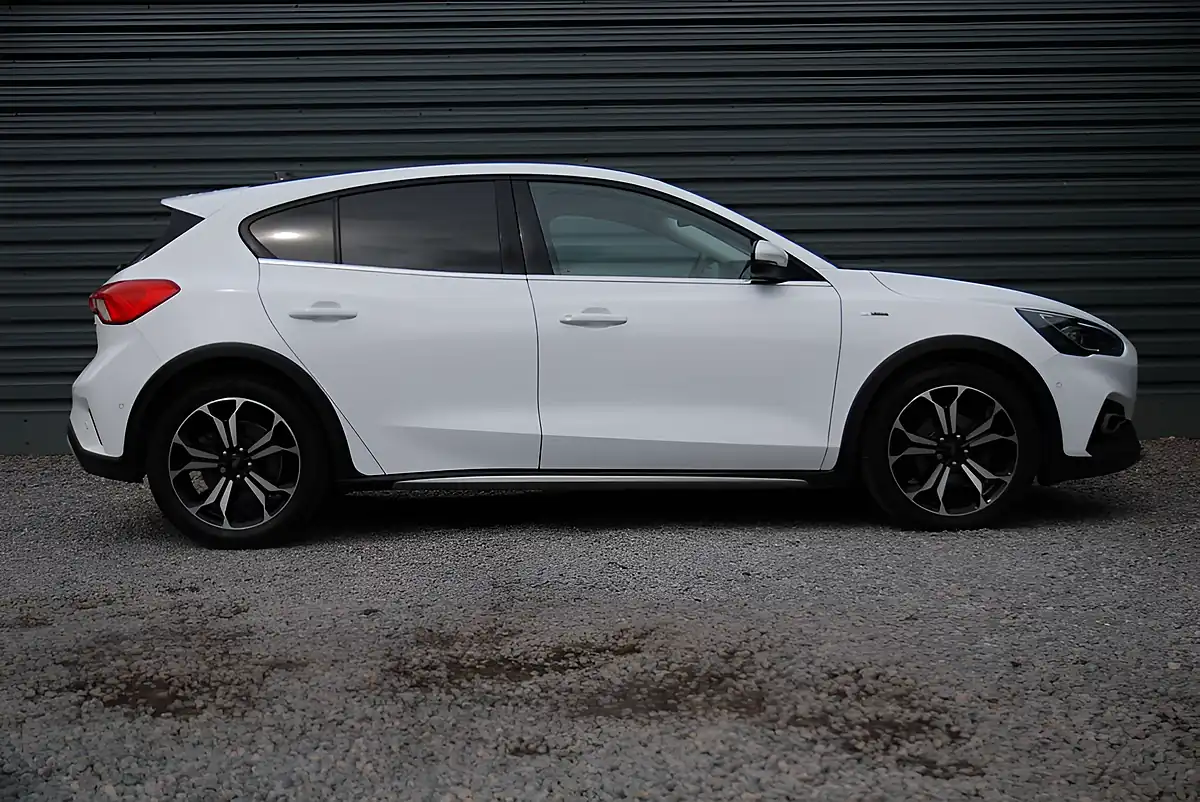 Used 2020 Ford Focus Active X Vignale Edition White - Interior and Exterior details 4