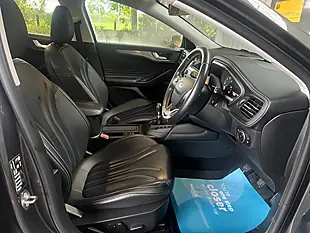 Used 2020 Ford Focus Active X Vignale Grey - Interior and Exterior details 12