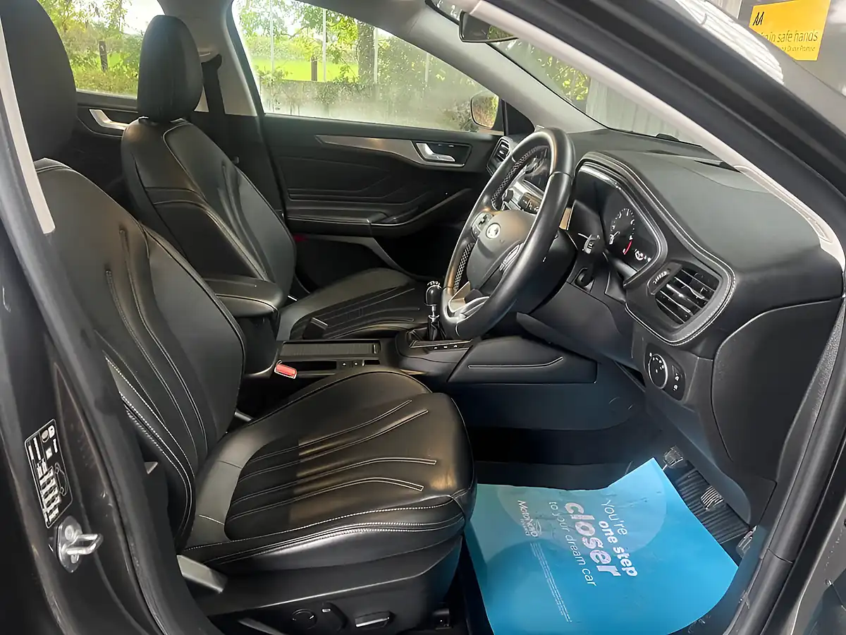 Used 2020 Ford Focus Active X Vignale Grey - Interior and Exterior details 12