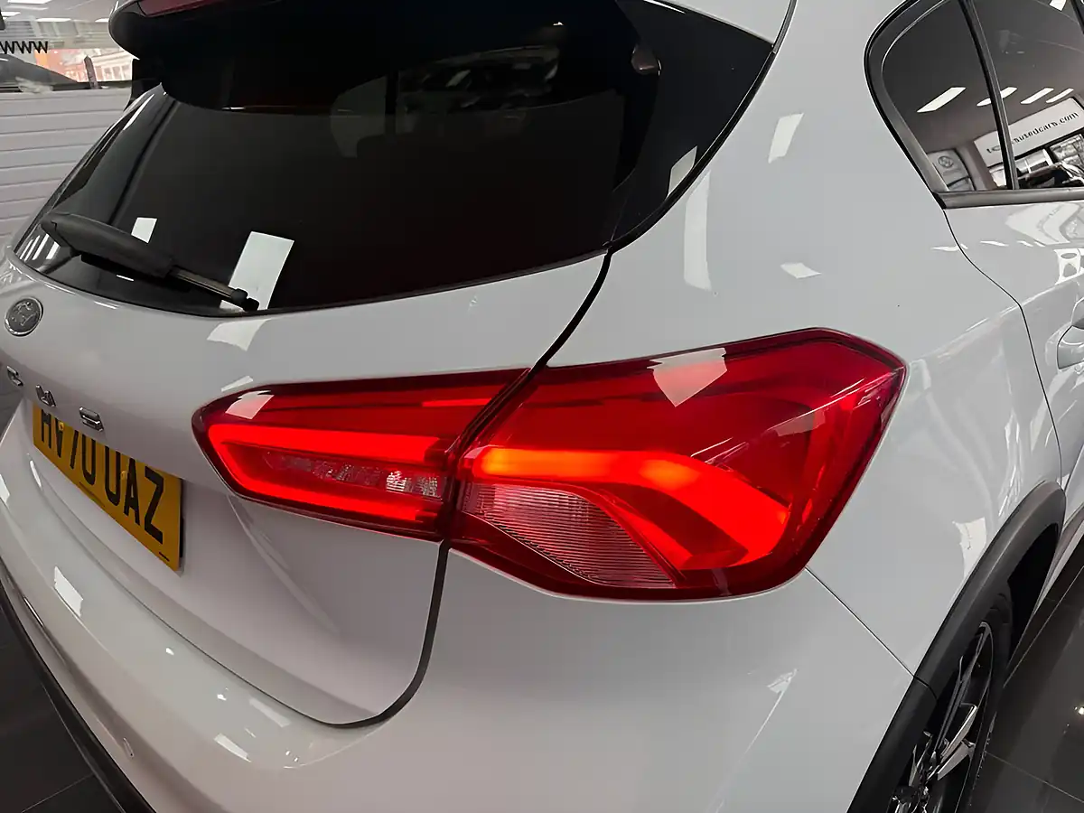 Used 2020 Ford Focus Active X White - Interior and Exterior details 7