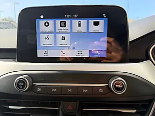 Used 2020 Ford Focus Beige - Interior and Exterior details 16
