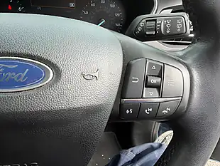 Used 2020 Ford Focus Blue - Interior and Exterior details 12