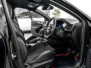 Used 2020 Ford Focus ST Black - Interior and Exterior details 10
