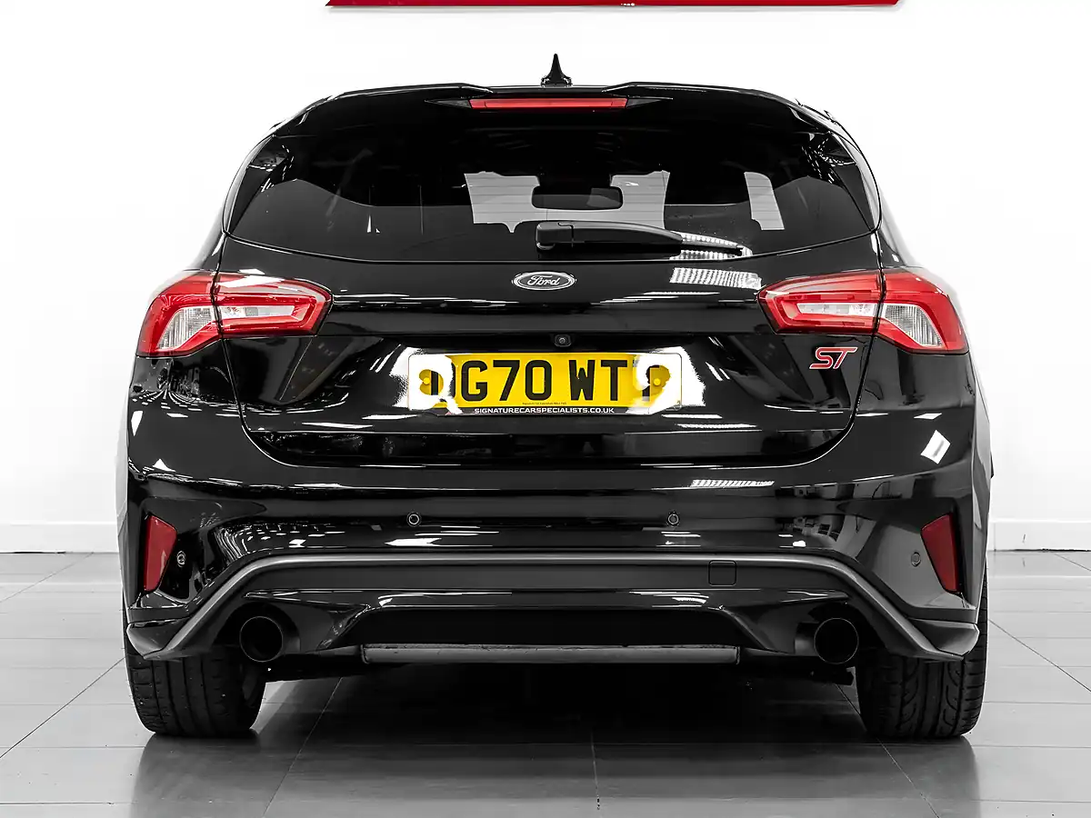 Used 2020 Ford Focus ST Black - Interior and Exterior details 4