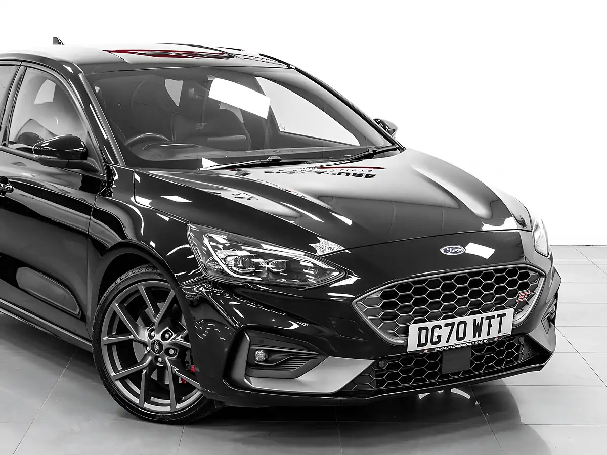 Used 2020 Ford Focus ST Black - Interior and Exterior details 7
