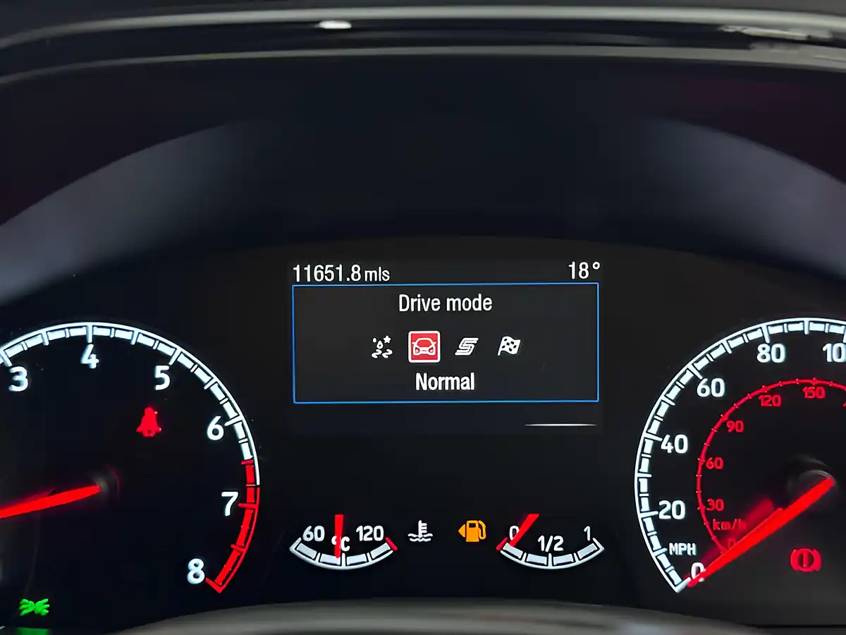 Used 2020 Ford Focus ST Black - Interior and Exterior details 13