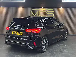 Used 2020 Ford Focus ST Black - Interior and Exterior details 5