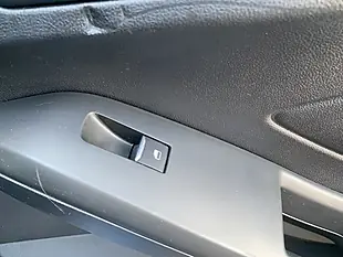 Used 2020 Ford Focus ST Blue - Interior and Exterior details 17