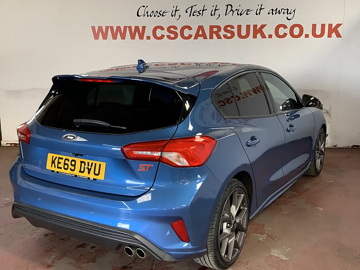 Used 2020 Ford Focus ST Blue - Interior and Exterior details 2