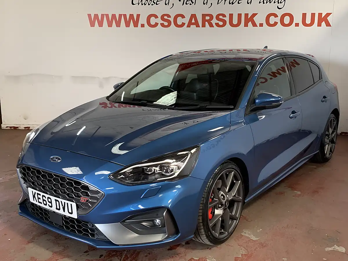 Used 2020 Ford Focus ST Blue - Interior and Exterior details 5