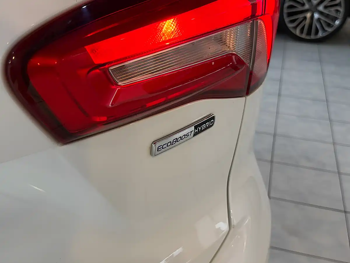 Used 2020 Ford Focus ST-Line Edition White - Interior and Exterior details 12