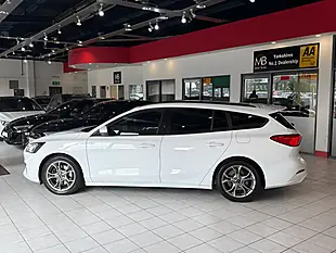 Used 2020 Ford Focus ST-Line Edition White - Interior and Exterior details 7