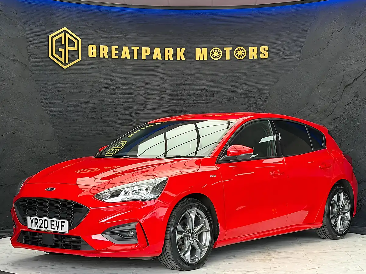 Used 2020 Ford Focus ST-Line Red - Front View