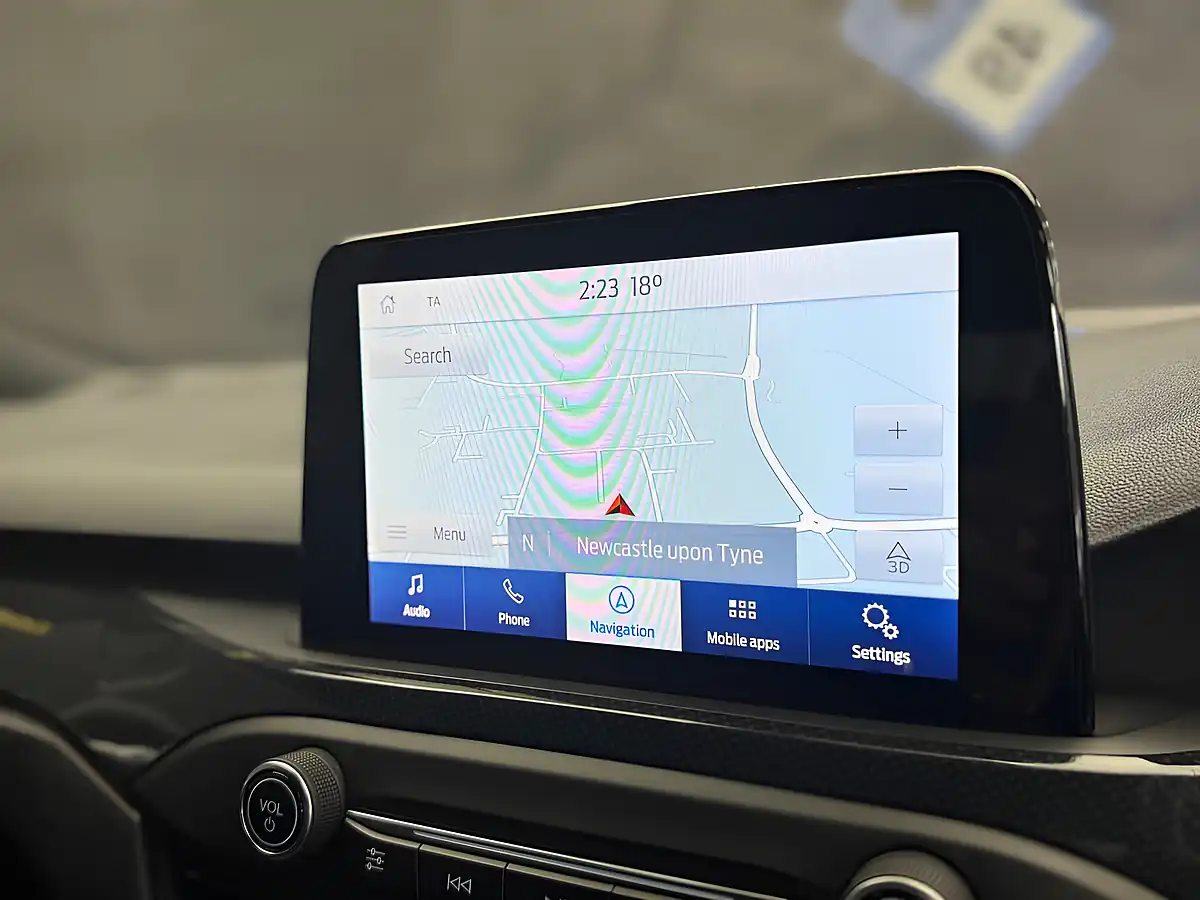 Used 2020 Ford Focus ST-Line Red - Interior and Exterior details 16