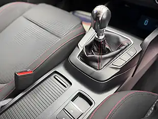 Used 2020 Ford Focus ST-Line Red - Interior and Exterior details 17