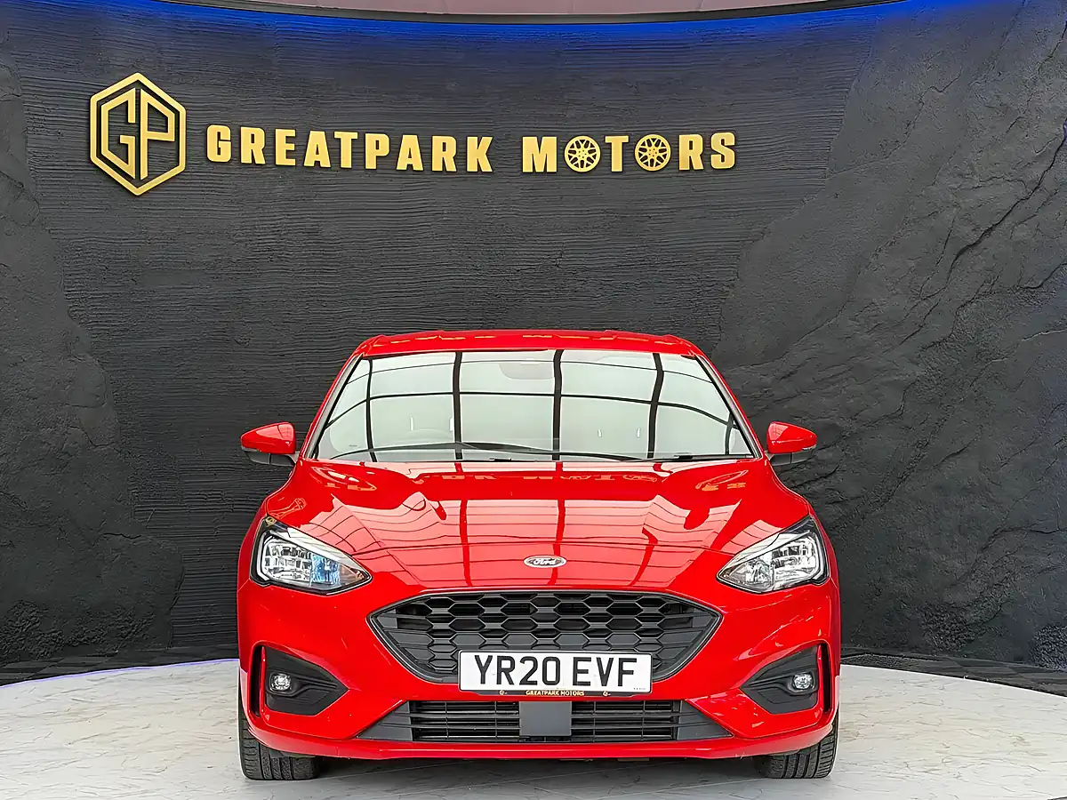 Used 2020 Ford Focus ST-Line Red - Interior and Exterior details 2