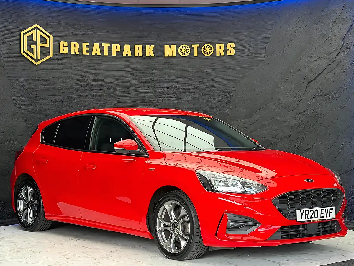 Used 2020 Ford Focus ST-Line Red - Interior and Exterior details 3