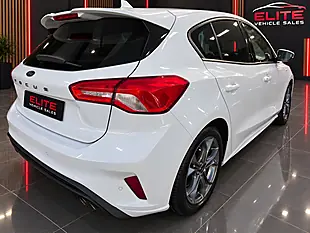 Used 2020 Ford Focus ST-Line White - Interior and Exterior details 12