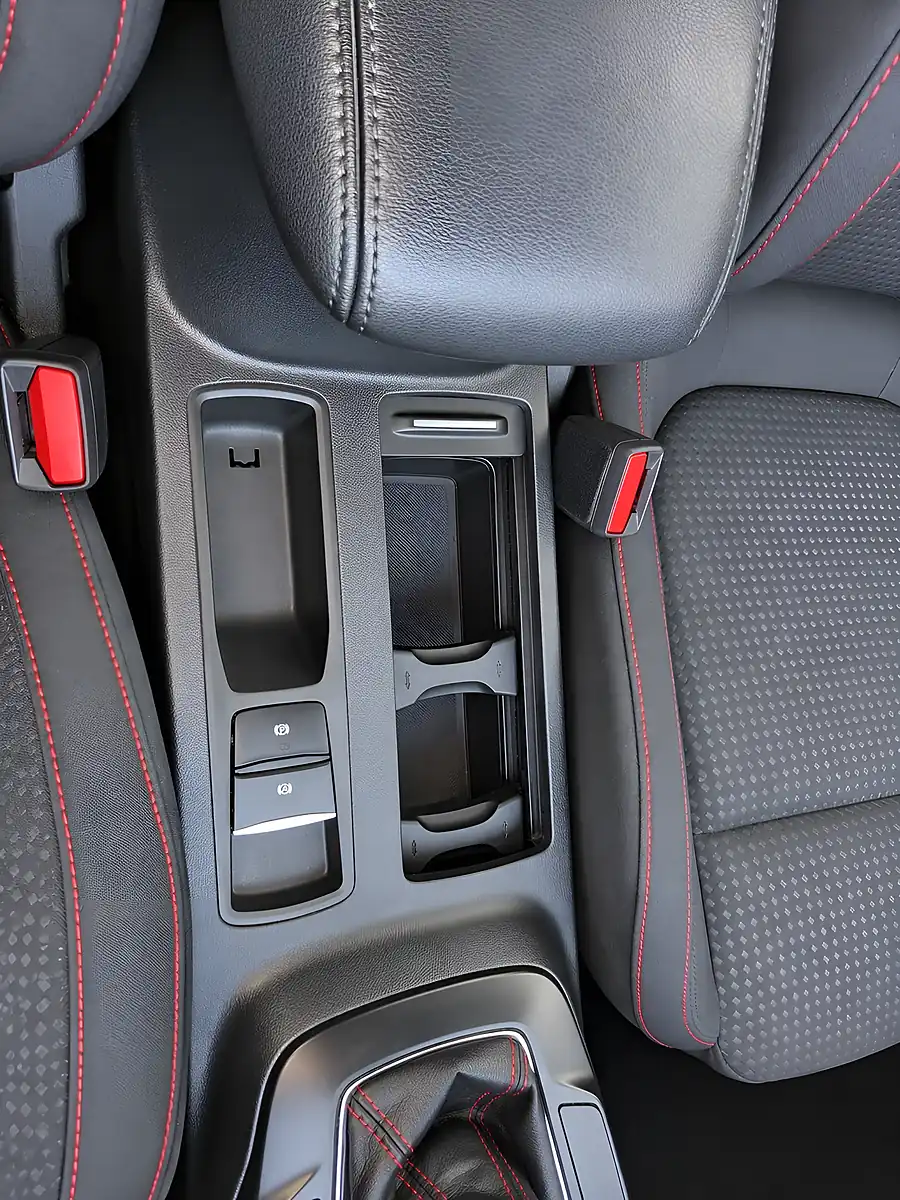 Used 2020 Ford Focus ST-Line White - Interior and Exterior details 13