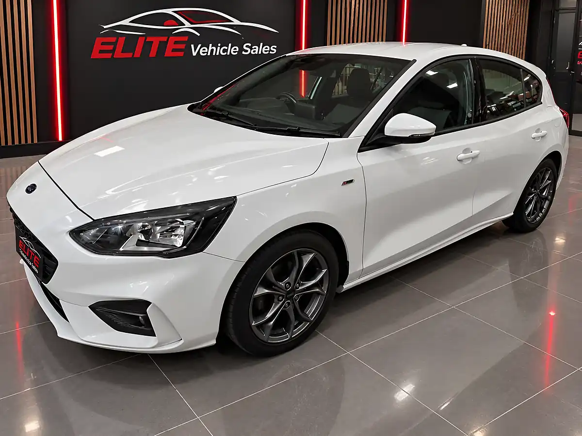 Used 2020 Ford Focus ST-Line White - Interior and Exterior details 3