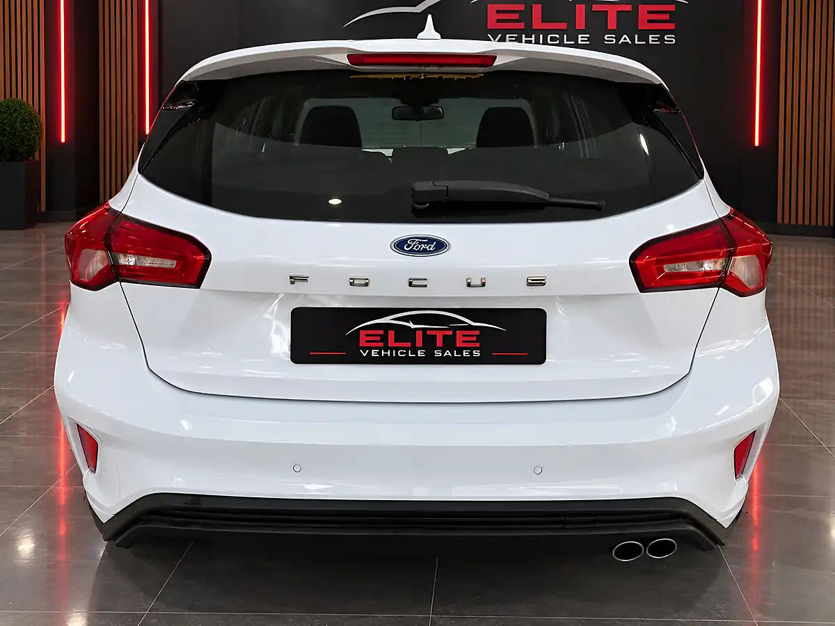 Used 2020 Ford Focus ST-Line White - Interior and Exterior details 7