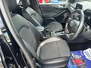 Used 2020 Ford Focus ST-Line X Black - Interior and Exterior details 10
