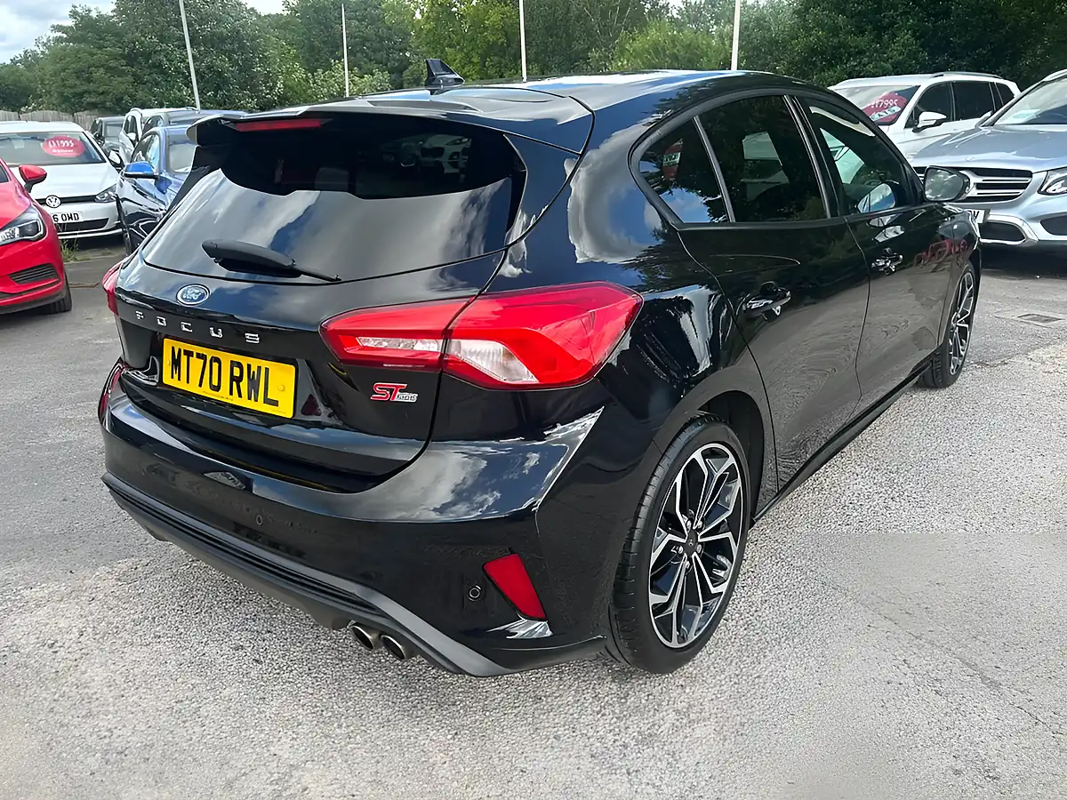 Used 2020 Ford Focus ST-Line X Black - Interior and Exterior details 3