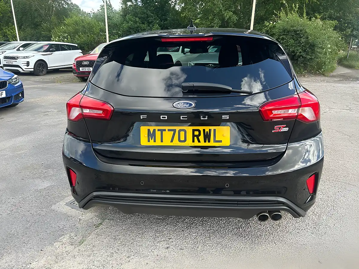 Used 2020 Ford Focus ST-Line X Black - Interior and Exterior details 4