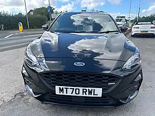 Used 2020 Ford Focus ST-Line X Black - Interior and Exterior details 9