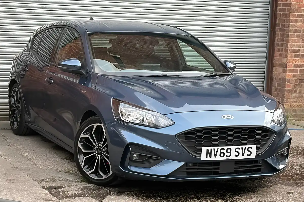 Used 2020 Ford Focus ST-Line X Blue - Front View