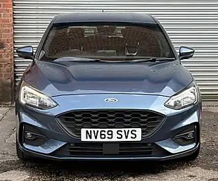 Used 2020 Ford Focus ST-Line X Blue - Interior and Exterior details 11