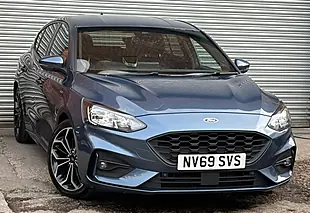 Used 2020 Ford Focus ST-Line X Blue - Interior and Exterior details 12