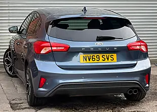 Used 2020 Ford Focus ST-Line X Blue - Interior and Exterior details 16