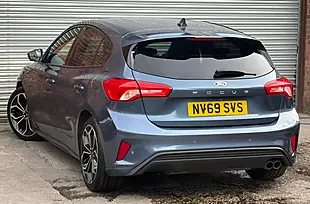 Used 2020 Ford Focus ST-Line X Blue - Interior and Exterior details 5