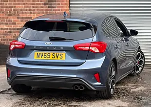 Used 2020 Ford Focus ST-Line X Blue - Interior and Exterior details 6