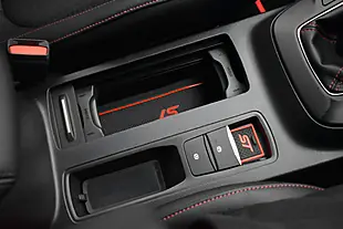 Used 2020 Ford Focus ST-Line X Moondust Silver - Interior and Exterior details 18