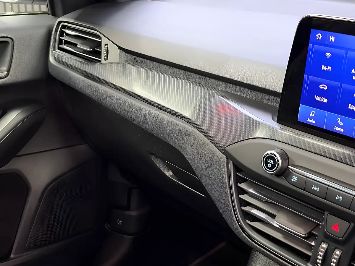 Used 2020 Ford Focus ST-Line X Silver - Interior and Exterior details 20